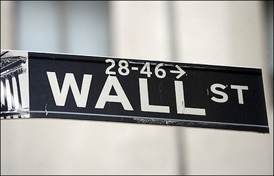 <b>Top 10 US Stock Brokers: Unveiling the Financial Po</b>